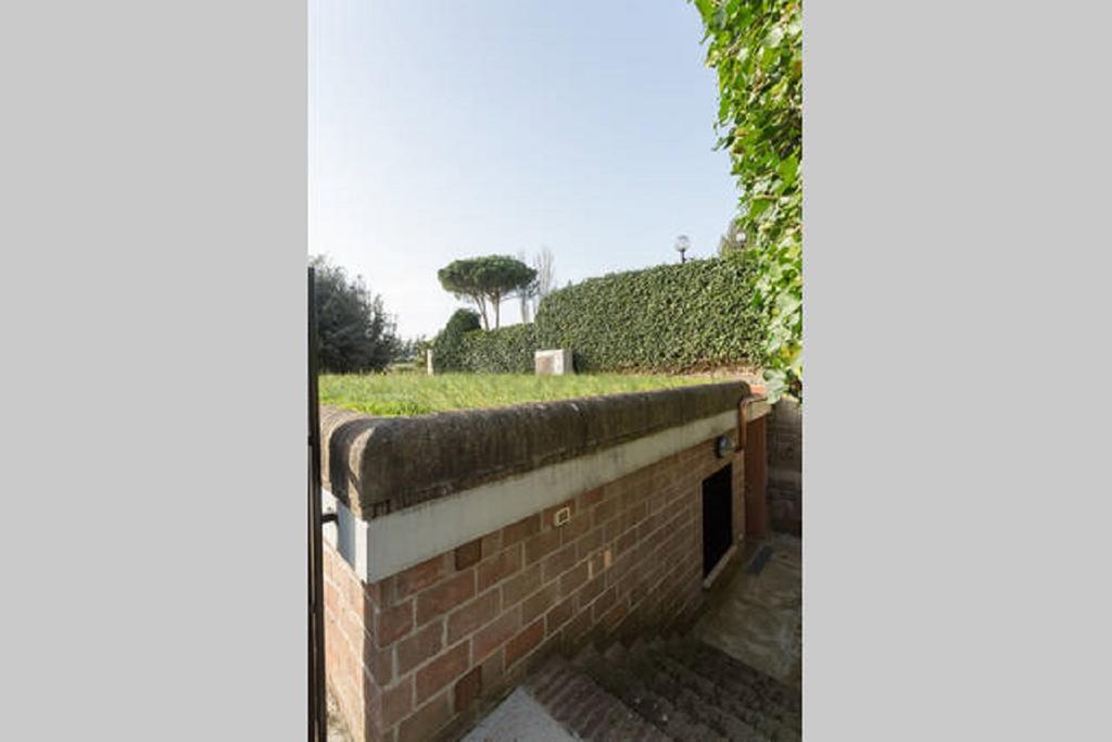 Countryside Near S. Andrea Hospital Apartamento