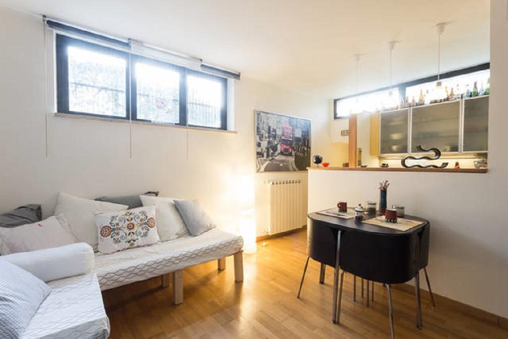 Apartamento Countryside Near S. Andrea Hospital